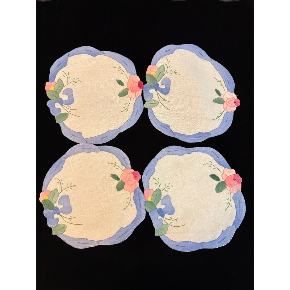 Lot of 4 New Vintage 8" Round Doily Cotton Flower Pink Roses Blue Stitched